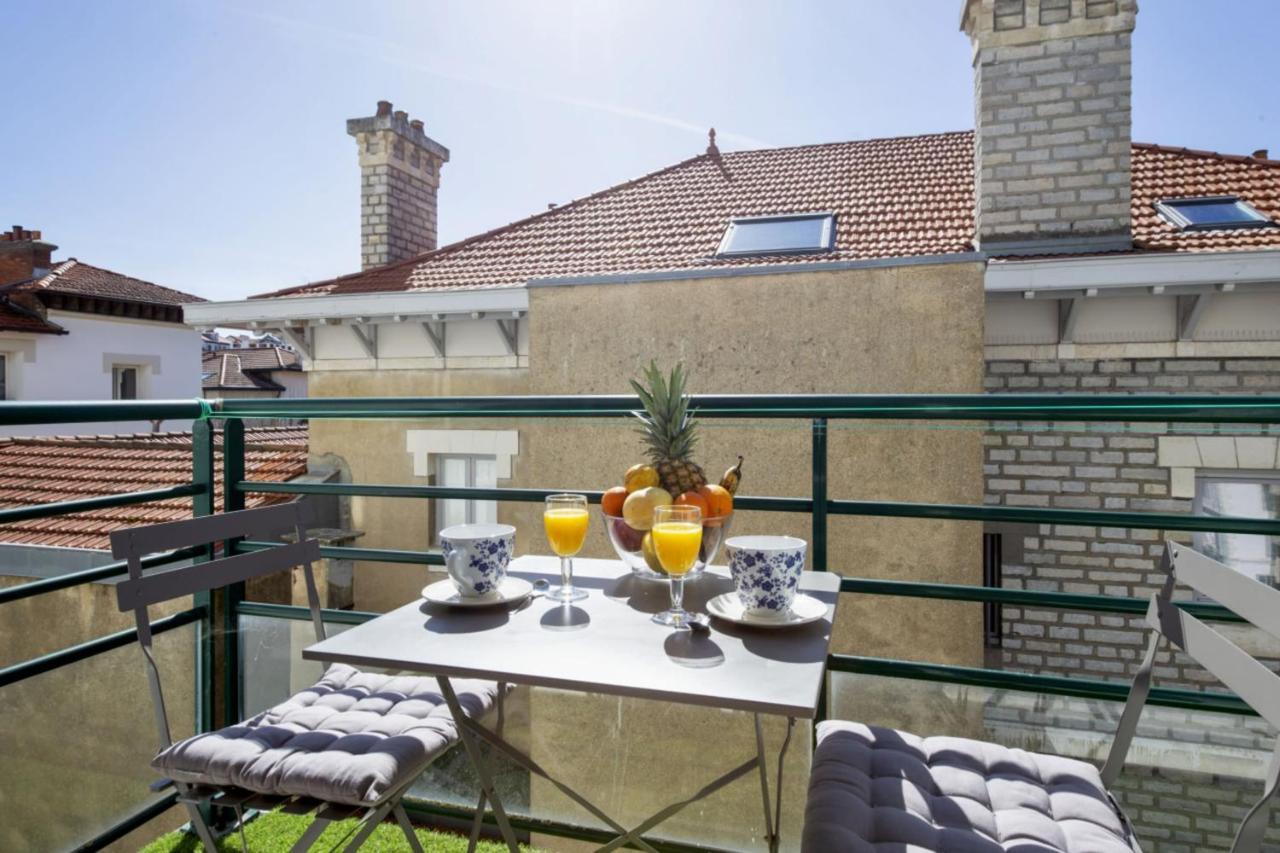 Appartement De La Grande Plage - Welkeys 비아히쯔 외부 사진